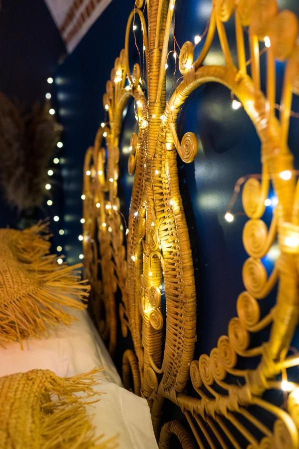 La Parenthese Envoutee Aparthotel อาเมียงส์ ภายนอก รูปภาพ