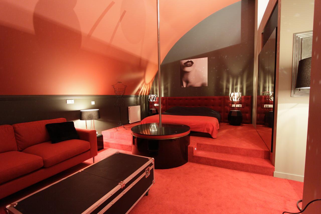 La Parenthese Envoutee Aparthotel อาเมียงส์ ภายนอก รูปภาพ