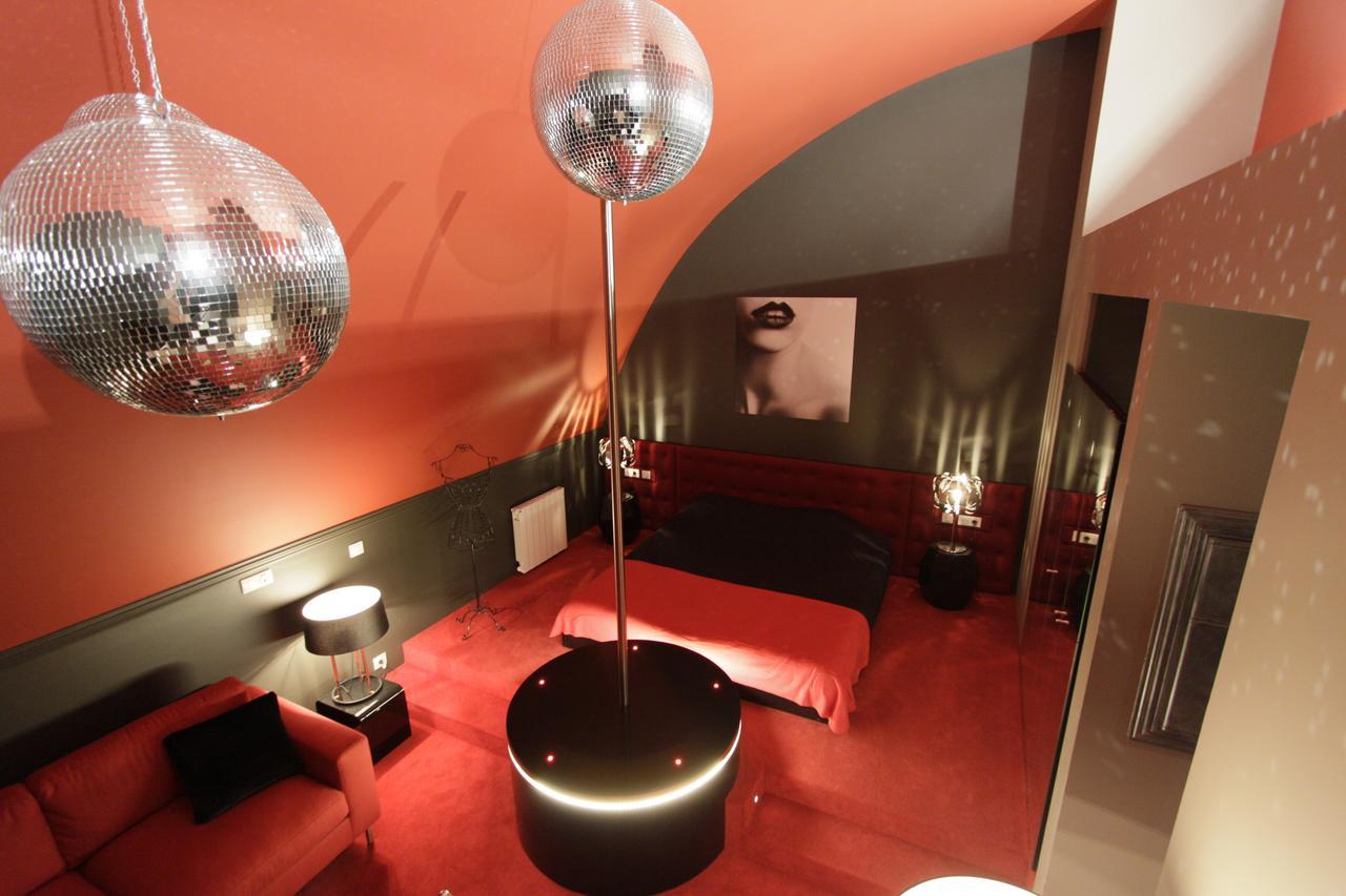 La Parenthese Envoutee Aparthotel อาเมียงส์ ภายนอก รูปภาพ