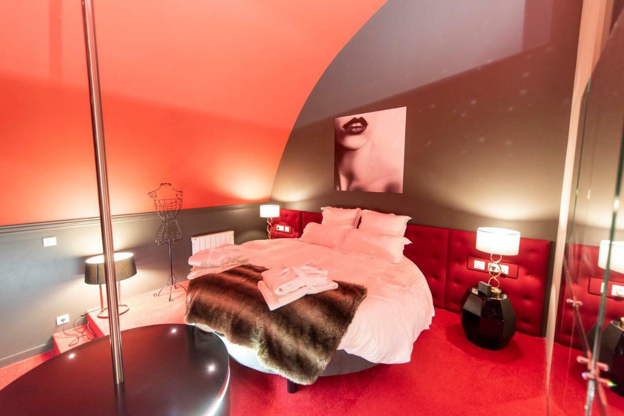La Parenthese Envoutee Aparthotel อาเมียงส์ ภายนอก รูปภาพ