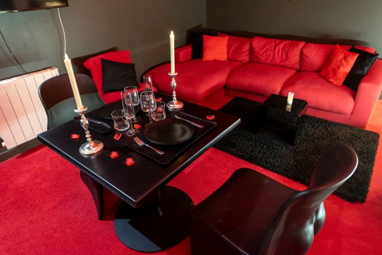 La Parenthese Envoutee Aparthotel อาเมียงส์ ภายนอก รูปภาพ
